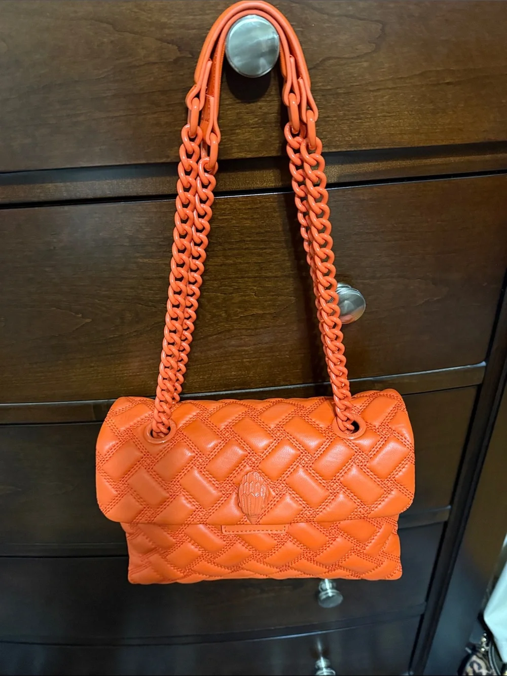 KURT GEIGER KENSINGTON DRENCH BAG ORANGE. Soft lambskin leather.